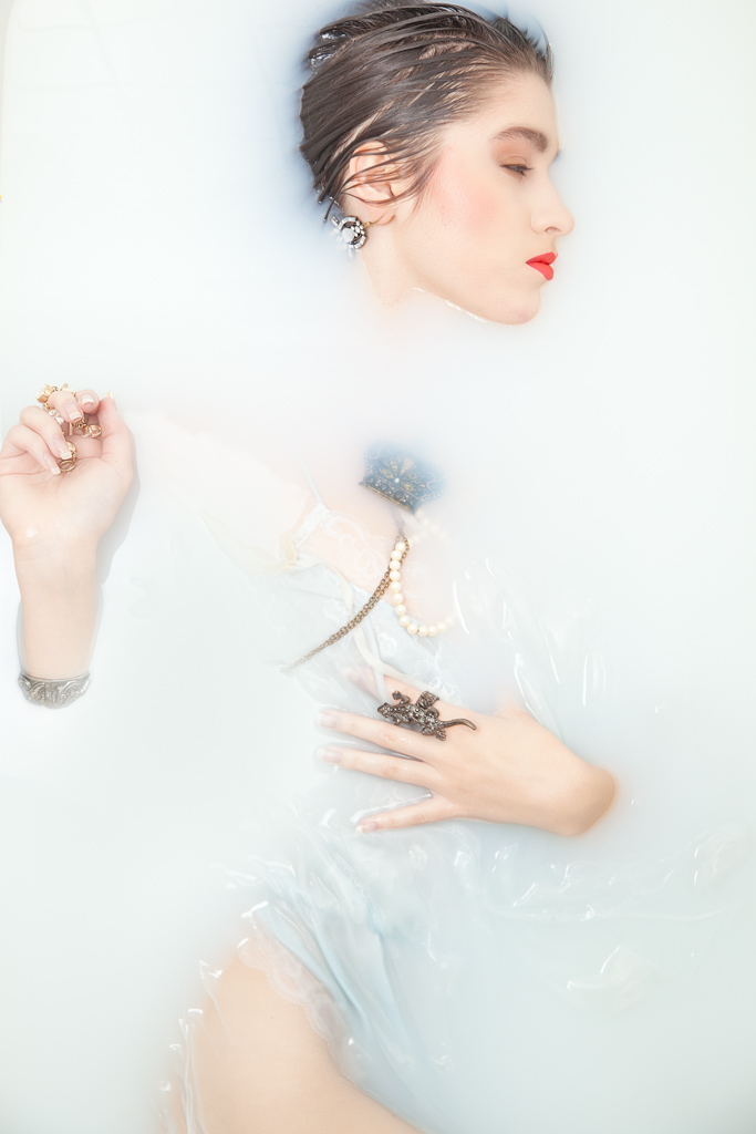Nashville fashion photographer – MILK & ROUGE editorial
